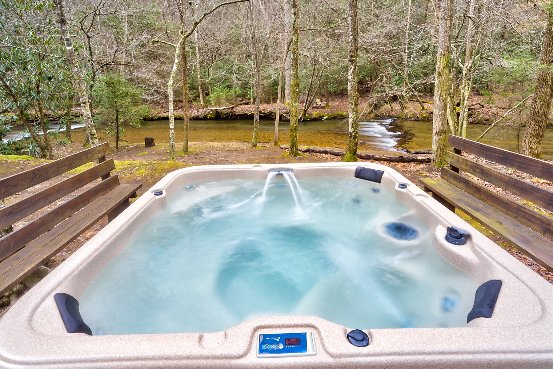 Blue Ridge Vacation Rental with Hot Tub Overlooking Fightingtown Creek